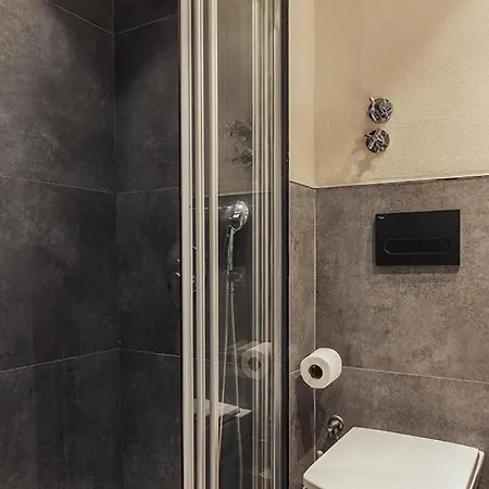 Bueyuek Hotel (Adults Only) Alanya Exterior photo
