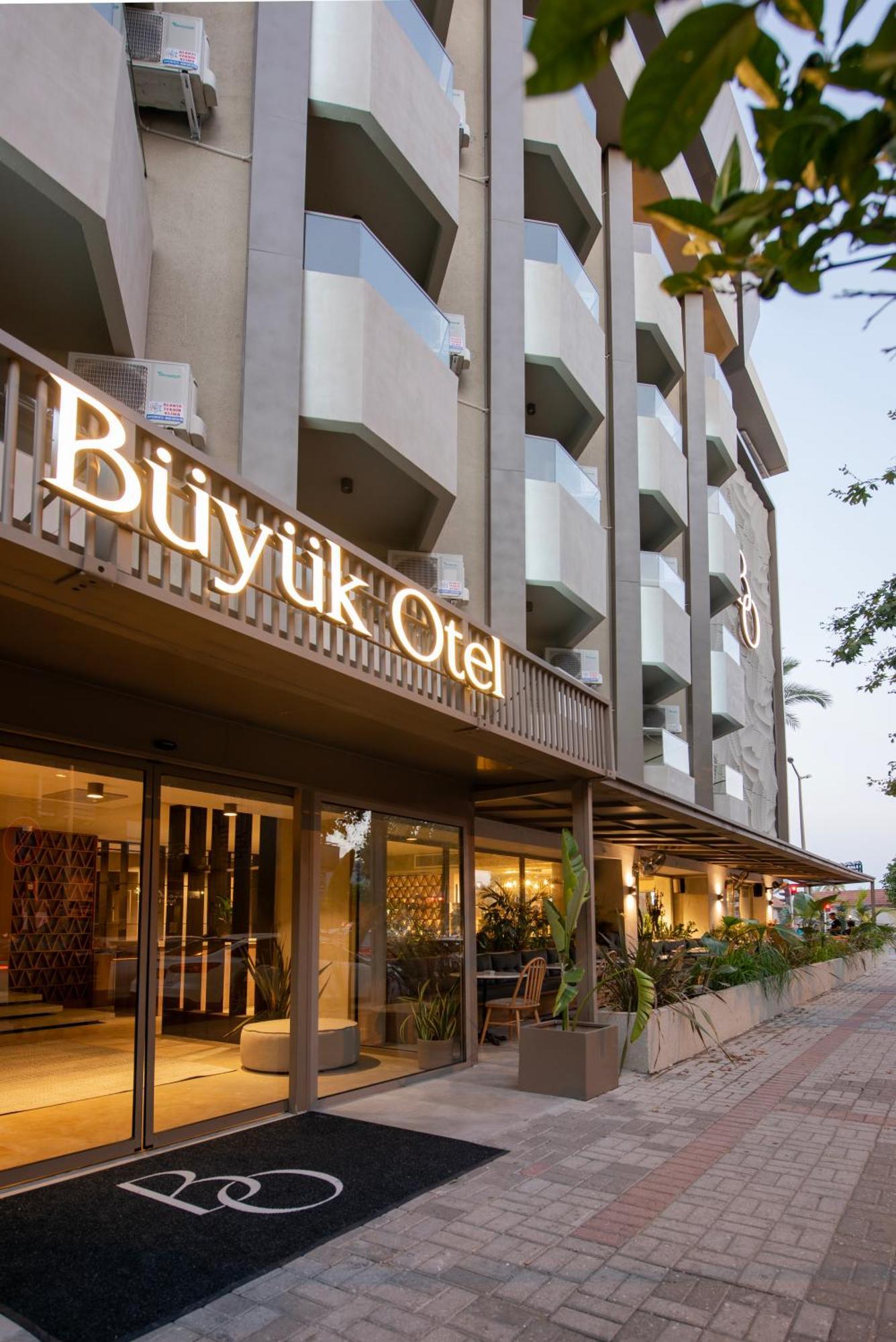 Готель Bueyuek (adults Only)